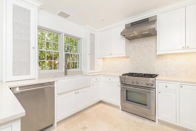 173 Peruvian Ave unit 3, Palm Beach, FL 33480 - photo 5