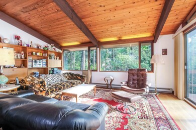 137 Birch Ln, North Falmouth, MA 02556 - photo 6