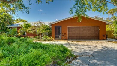 Welcome Home! 3572 Knollwood Rd. Fort Myers, FL 33
