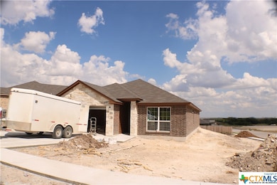 1050 Republic Cir, Copperas Cove, TX 76522 - photo 2