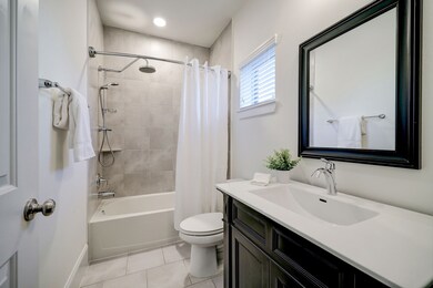 736 Yale St unit B, Houston, TX 77007 - photo 6