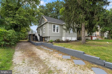 3317 Richmond Ave, Baltimore, MD 21213 - photo 2