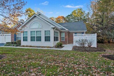 103 Horatio Gates Dr, Yorktown, VA 23690 - photo 2