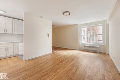 800 Grand Concourse unit 2RN, Bronx, NY 10451 - photo 7