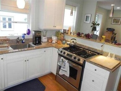 15 Langmaid Ave unit 1, Somerville, MA 02145 - photo 4