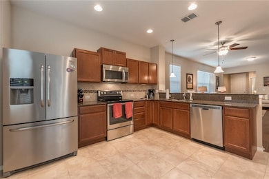 21828 Belgian Ct, Mount Dora, FL 32757 - photo 7