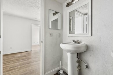 2300 Bamboo Dr unit N307, Arlington, TX 76006 - photo 6