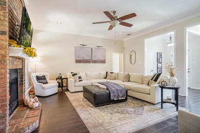 2617 Classic Ct E, Bedford, TX 76021 - photo 4