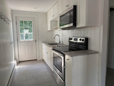 15 Lehner St unit 3, Wolfeboro, NH 03894 - photo 2