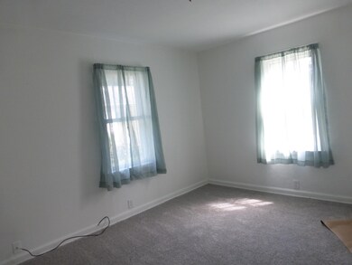 2010 Lewis Dr, Niles, MI 49120 - photo 7