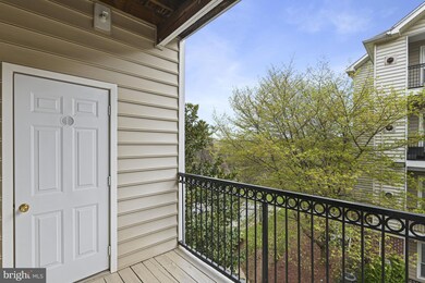 The Gates Of McLean unit 5304, McLean, VA 22102 - photo 6