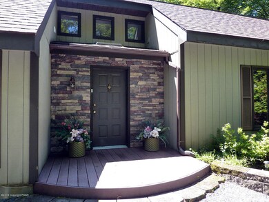 4208 Lake Path Way, Pocono Pines, PA 18350 - photo 2