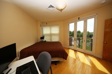 24 Bay State Rd unit 23, Cambridge, MA 02138 - photo 5