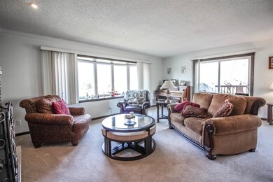 10625 Hendricks Place, Crown Point, IN 46307 - photo 2