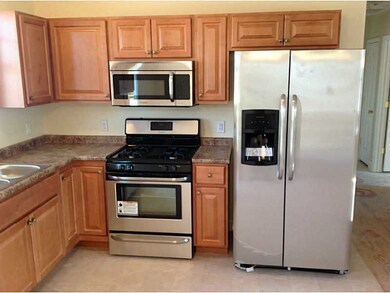 605 Bullocks Point Ave, Riverside, RI 02915 - photo 4