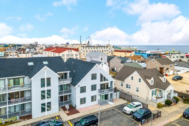 07-42HamiltonSt_007