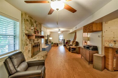 4319 Jackson Ln, Granbury, TX 76049 - photo 5