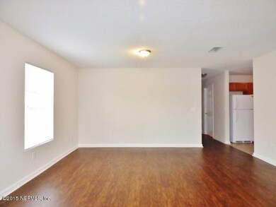 4358 Melissa Ct W, Jacksonville, FL 32210 - photo 3