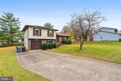 8966 Merit Ct, Manassas, VA 20110 - photo 3