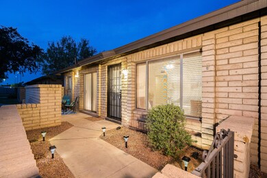 South Kenneth Place-3A