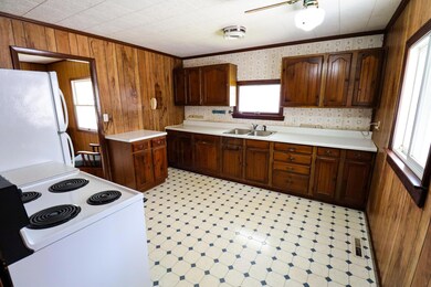 1107 Atwater Ave, Circleville, OH 43113 - photo 6