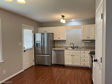 116 Allison St, Reidsville, NC 27320 - photo 4