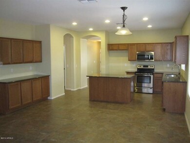 Kitchen & Breakfast