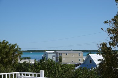 ROOFTOP VIEW