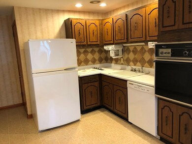 3215 W 23rd St, Erie, PA 16506 - photo 5