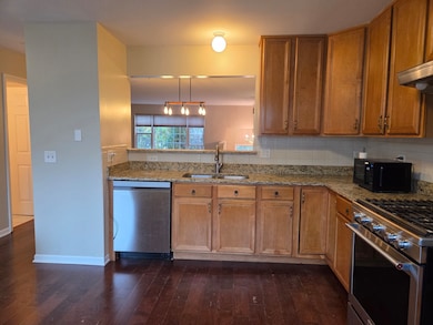 728 River Walk Dr unit 75, Wheeling, IL 60090 - photo 4