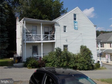 346 Lehigh St, Tamaqua, PA 18252 - photo 3