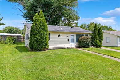 952 Boylan Dr, Xenia, OH 45385 - photo 2