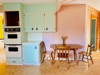 9606 Old Stage Rd, Central Point, OR 97502 - photo 7