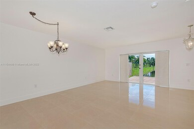 4887 NW 116th Ave, Doral, FL 33178 - photo 4