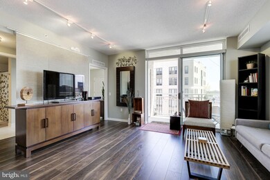 The Crescent unit 903, Silver Spring, MD 20910 - photo 7