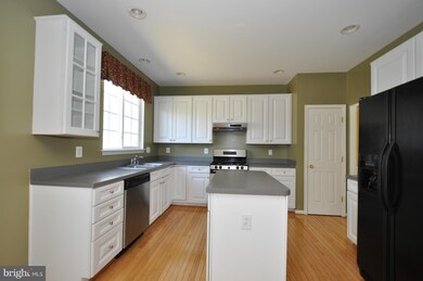 1209 Lobo Ct, Abingdon, MD 21009 - photo 2