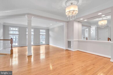 12457 Rose Path Cir, Fairfax, VA 22033 - photo 6