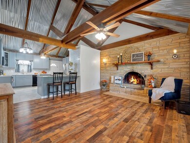 376 Fernwood Dr, Nacogdoches, TX 75964 - photo 6