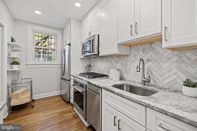 2707 Adams Mill Rd NW unit 109, Washington, DC 20009 - photo 5