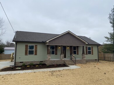 1210 Emerson St, Manchester, TN 37355 - photo 2