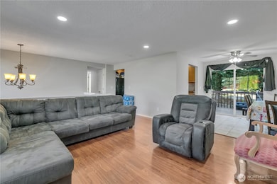 14251 SE 257th Place, Kent, WA 98042 - photo 5