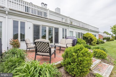 9539 Quail Hollow Dr unit 304, Saint Michaels, MD 21663 - photo 2