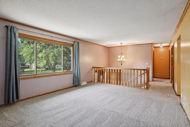 153 Egret Blvd NW, Coon Rapids, MN 55448 - photo 6