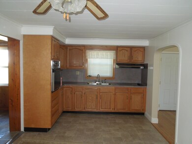 1492 Monkey Hollow Rd, Monroe Township, PA 18618 - photo 6