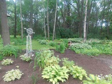 5404 S Shady Ln, Janesville, WI 53546 - photo 4