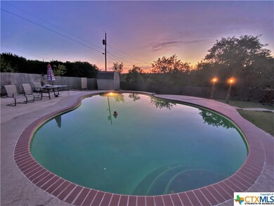 1610 E Robertson Ave, Copperas Cove, TX 76522 - photo 3