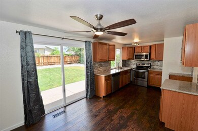 296 E Quail St, Sparks, NV 89431 - photo 5