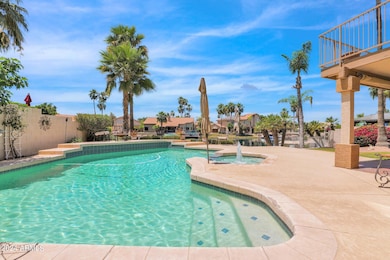 1012 S Coral Key Ct, Gilbert, AZ 85233 - photo 5