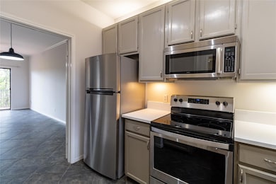 1741 Spyglass Dr unit 2-202, Austin, TX 78746 - photo 4