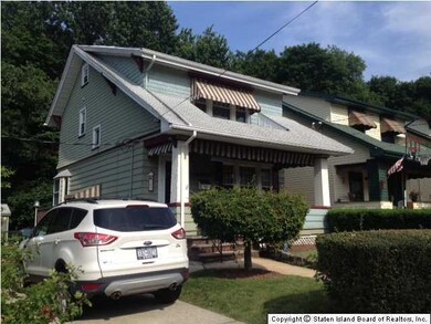 167 Raymond Place, Staten Island, NY 10310 - photo 2